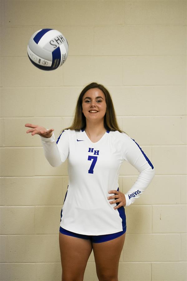 Senior Baylie Hebert